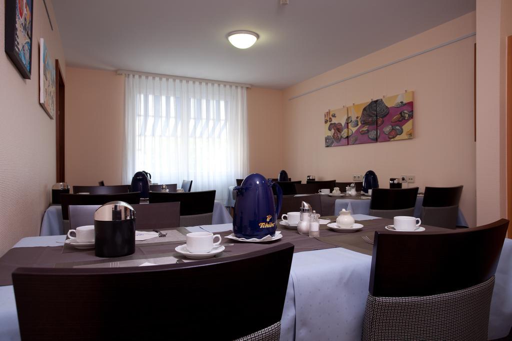 סינדלפינגן Akzent Hotel Torgauer Hof מראה חיצוני תמונה