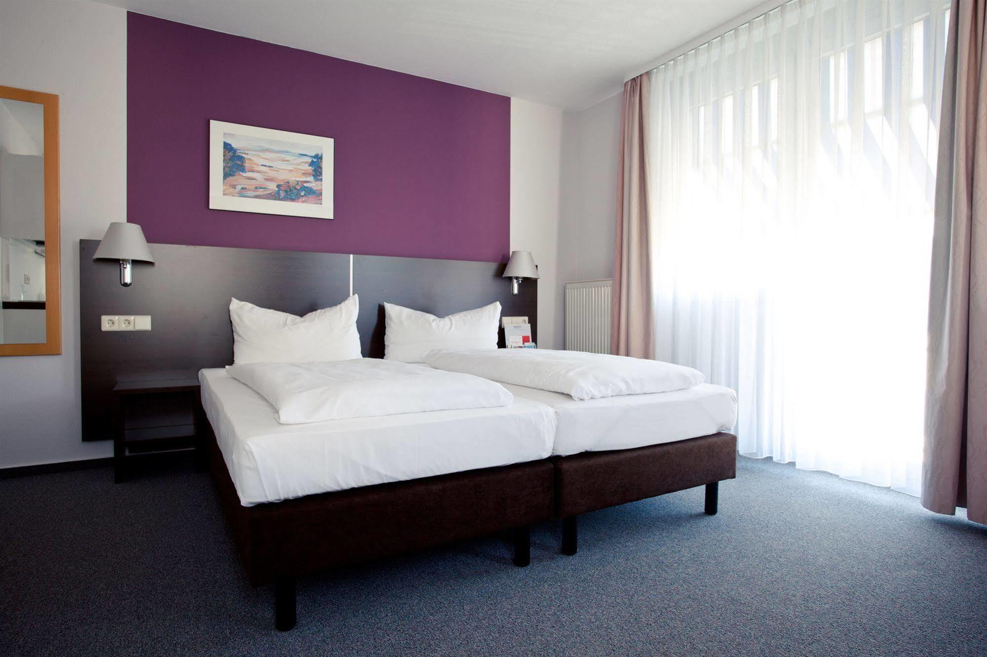 סינדלפינגן Akzent Hotel Torgauer Hof מראה חיצוני תמונה